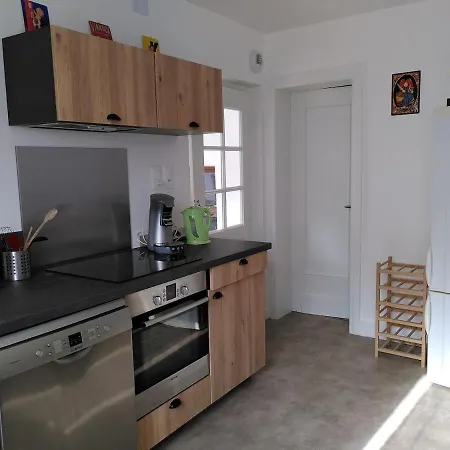 3 Du Pays De La Ceramique 度假居 *